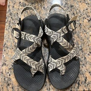 Chacos Womens 8